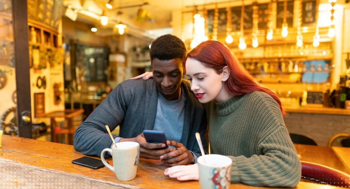 Searching for a friend's birthday on a mobile phone